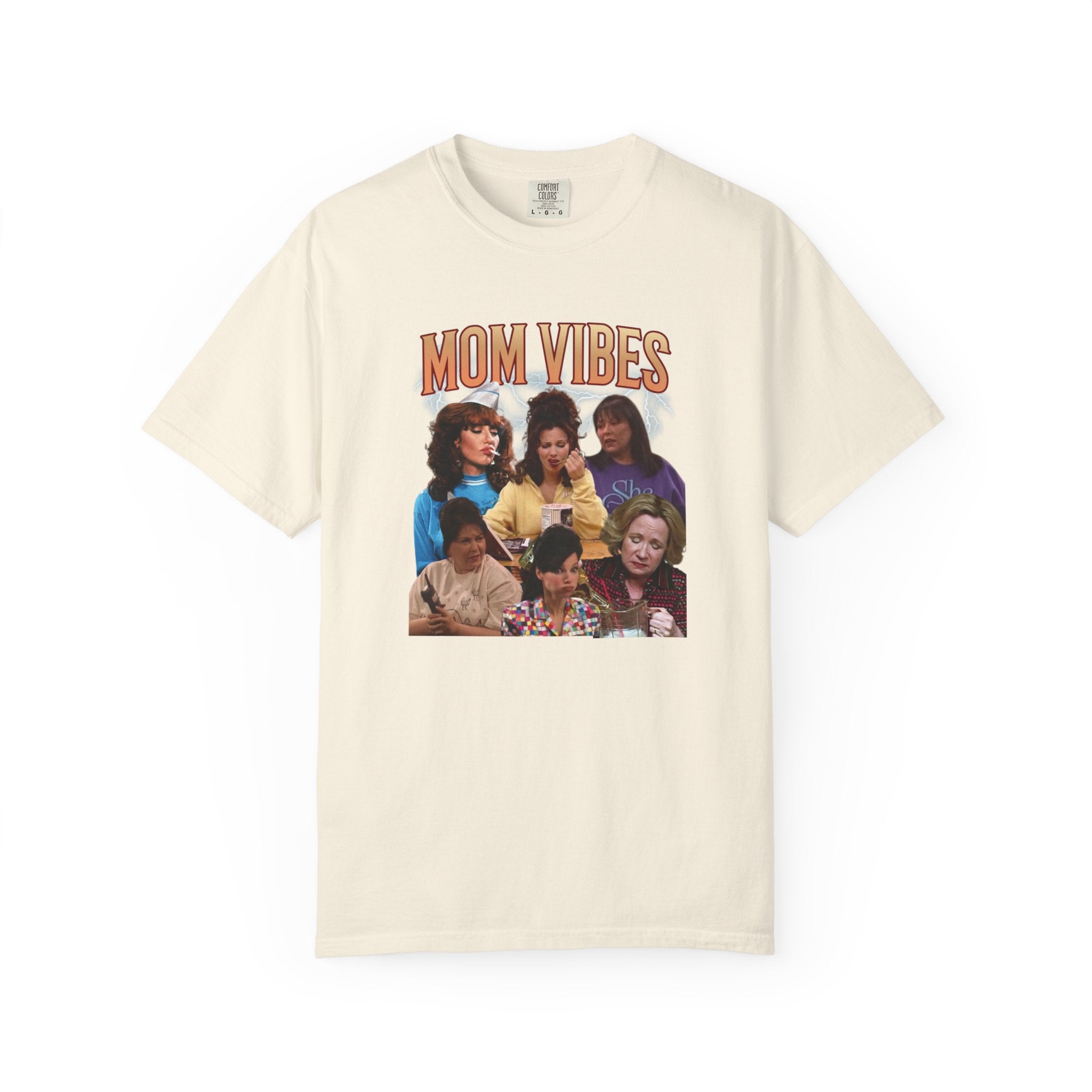 Mom Vibes Graphic T-Shirt — Retro Mom Squad Vintage Style Tee