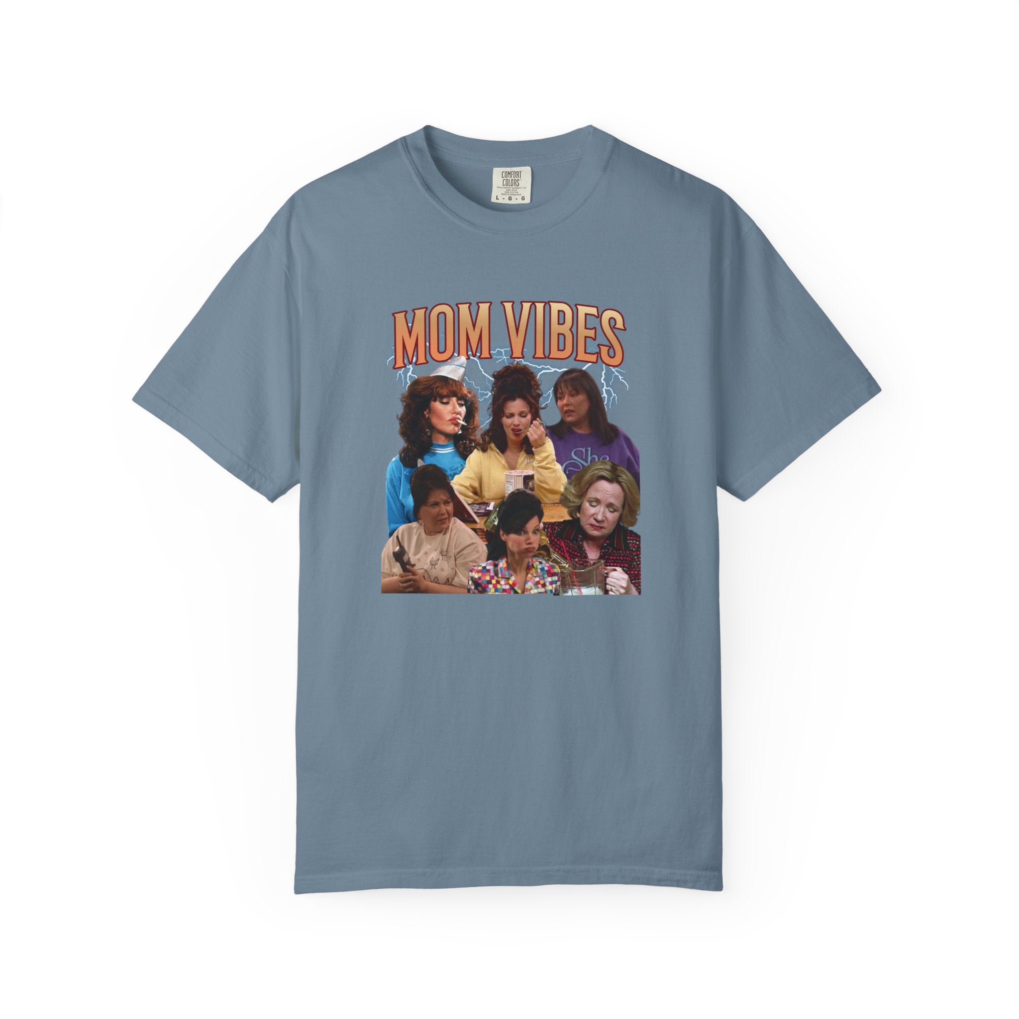 Mom Vibes Graphic T-Shirt — Retro Mom Squad Vintage Style Tee