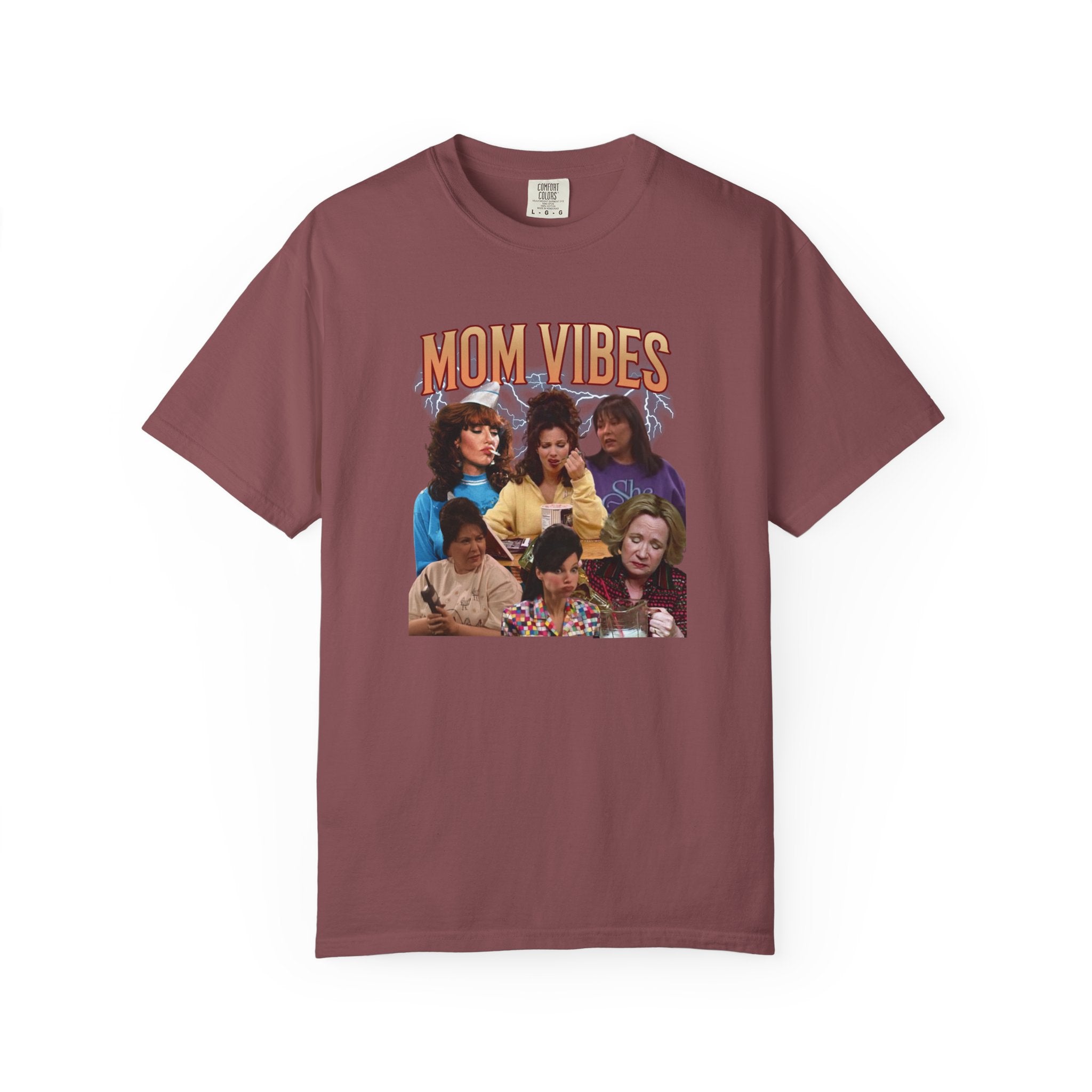 Mom Vibes Graphic T-Shirt — Retro Mom Squad Vintage Style Tee