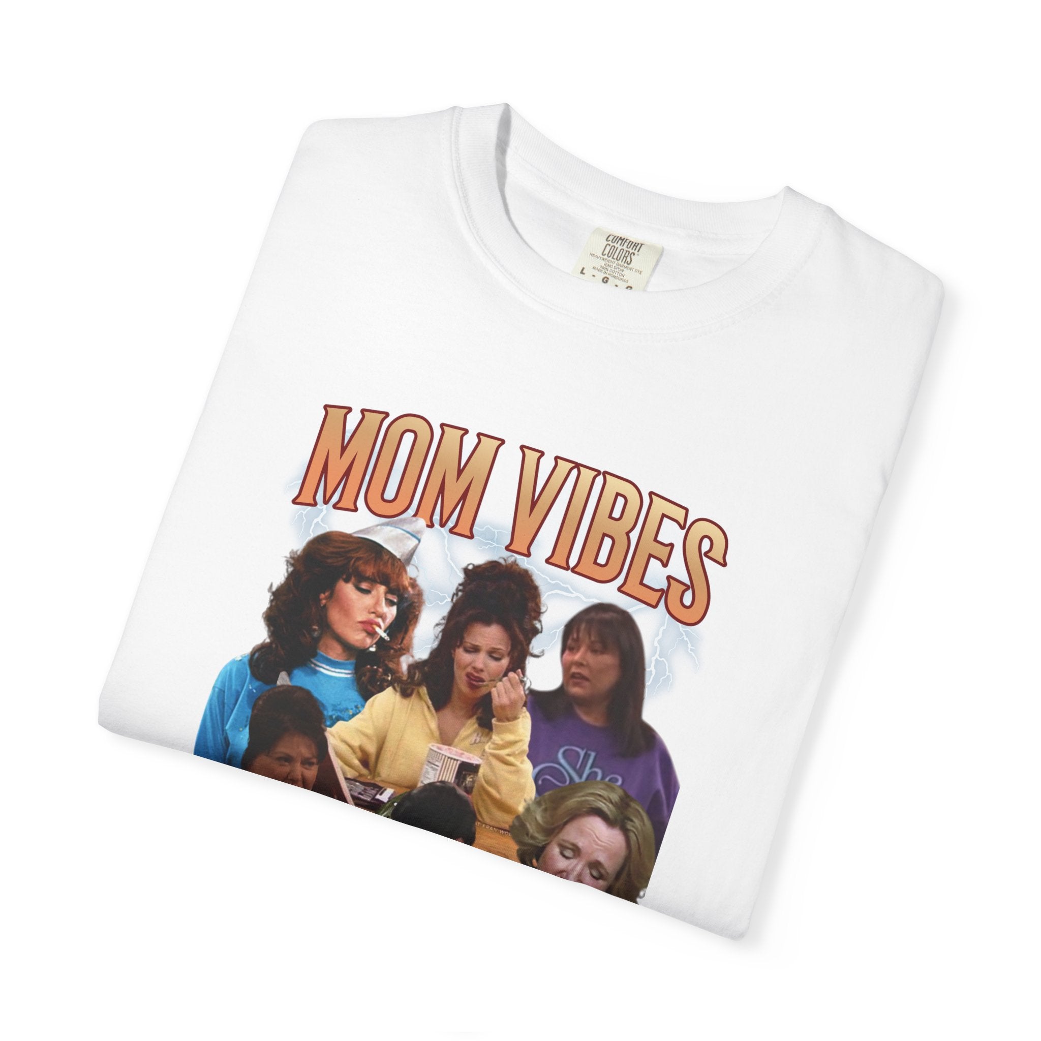 Mom Vibes Graphic T-Shirt — Retro Mom Squad Vintage Style Tee