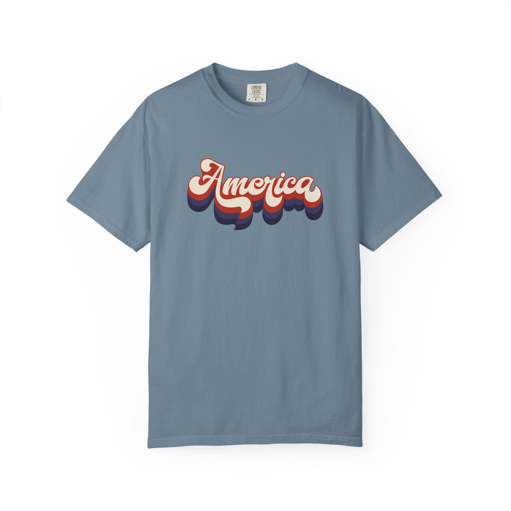 Retro 'America' T-Shirt — Vintage 70s Patriotic Graphic Tee