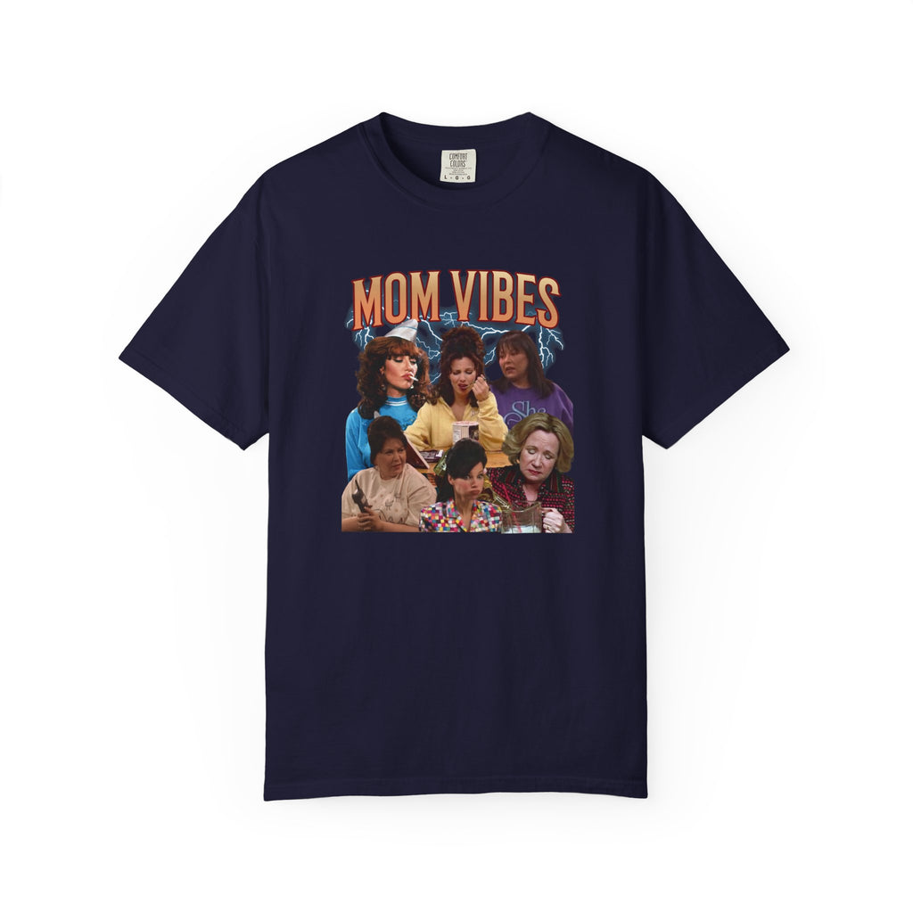 Mom Vibes Graphic T-Shirt — Retro Mom Squad Vintage Style Tee