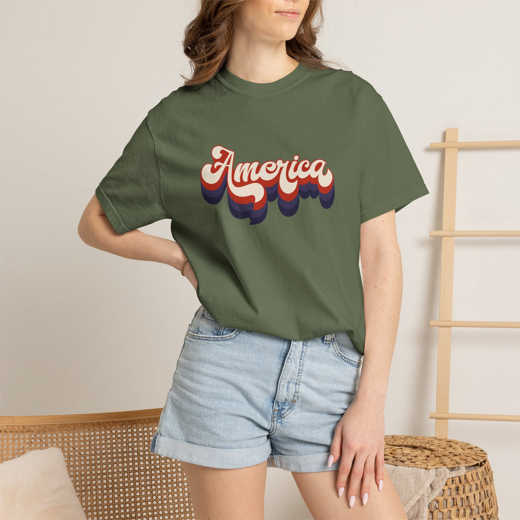 Retro 'America' T-Shirt — Vintage 70s Patriotic Graphic Tee