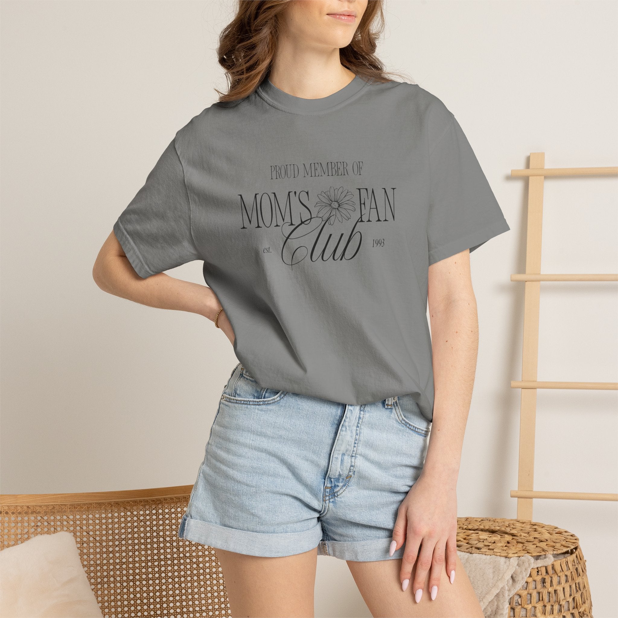 Mom's Fan Club T-Shirt — Vintage Floral Mother's Day Tee