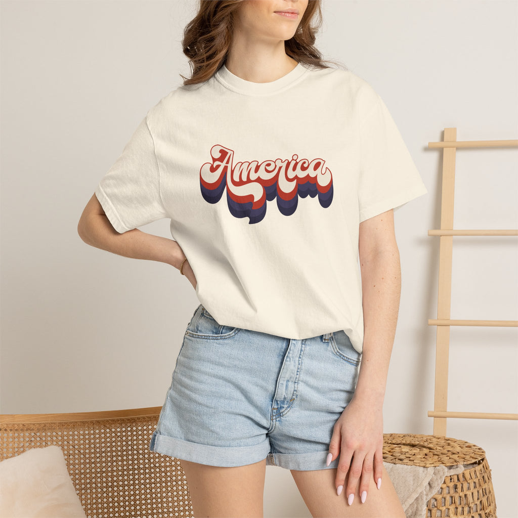 Retro 'America' T-Shirt — Vintage 70s Patriotic Graphic Tee