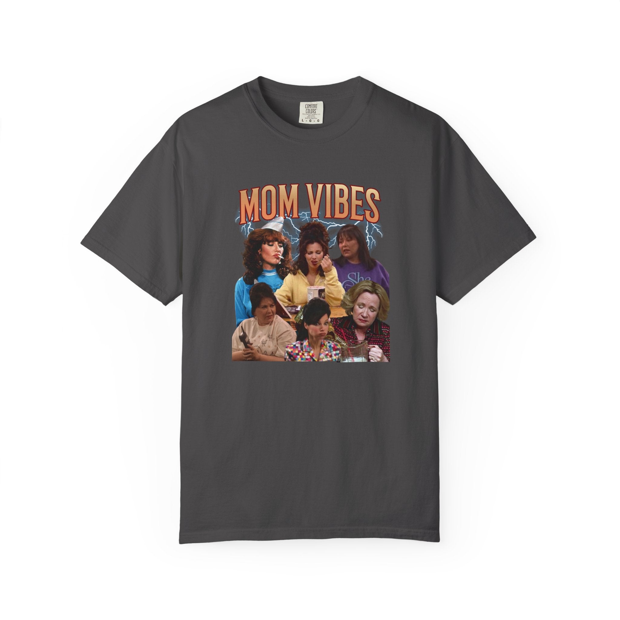 Mom Vibes Graphic T-Shirt — Retro Mom Squad Vintage Style Tee