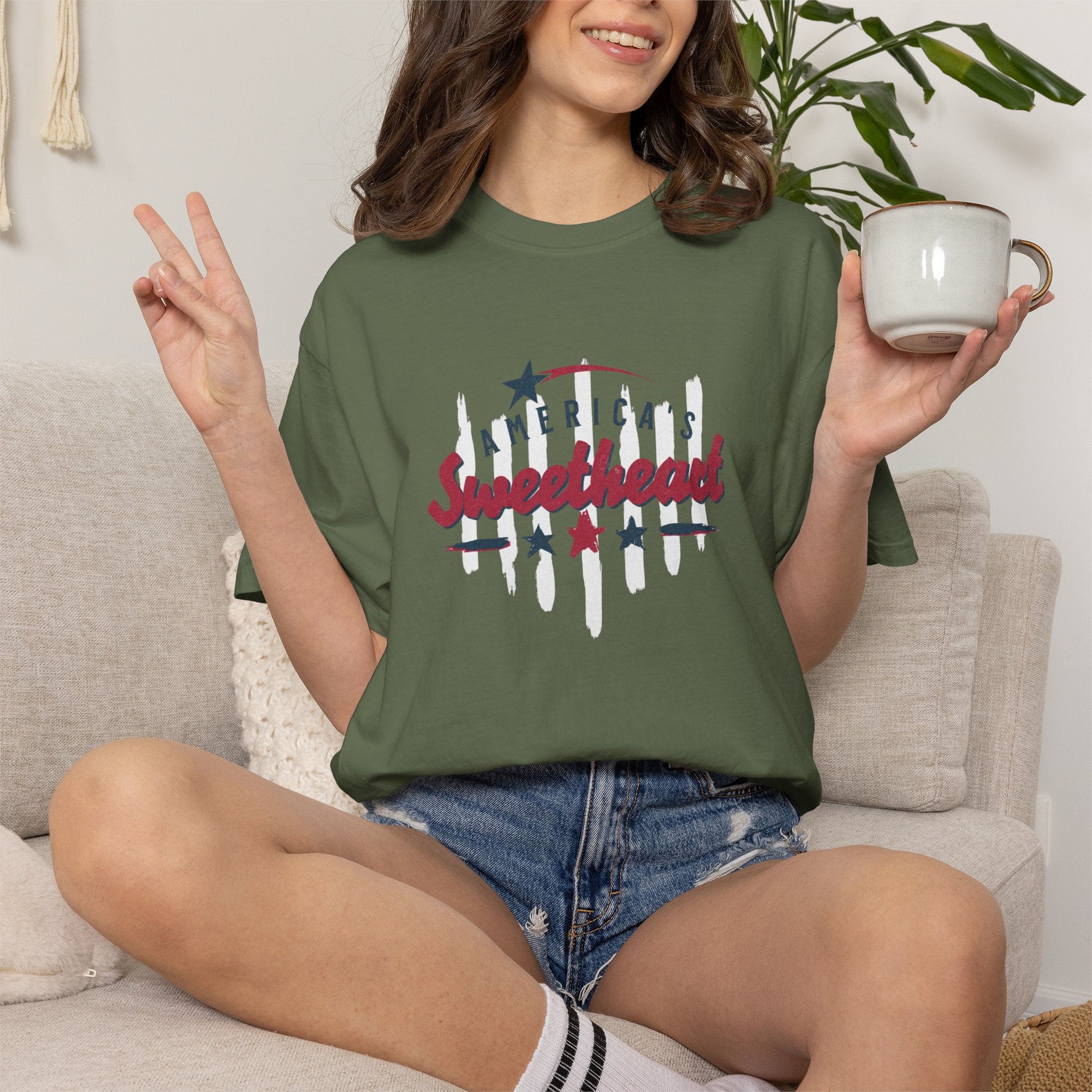 America's Sweetheart T-Shirt — Patriotic Vintage Stars Tee