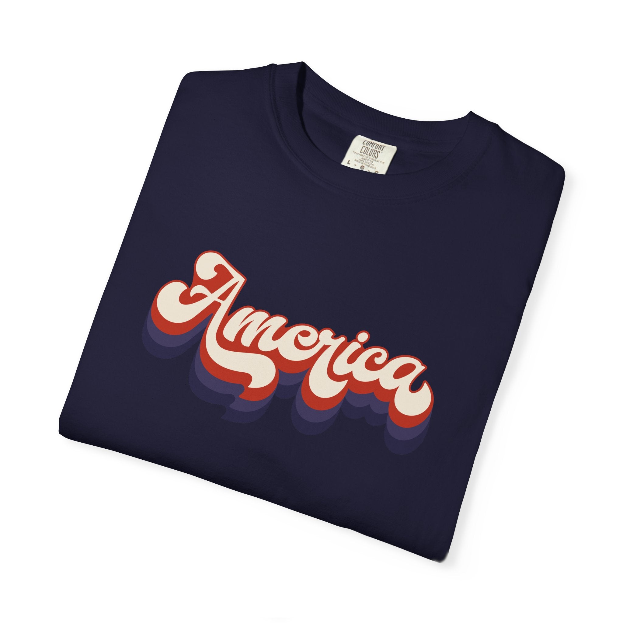Retro 'America' T-Shirt — Vintage 70s Patriotic Graphic Tee
