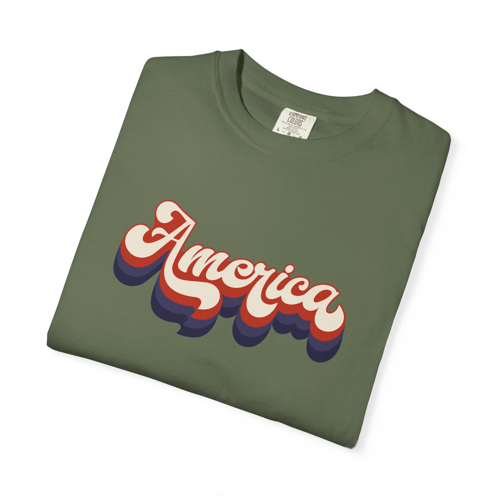 Retro 'America' T-Shirt — Vintage 70s Patriotic Graphic Tee