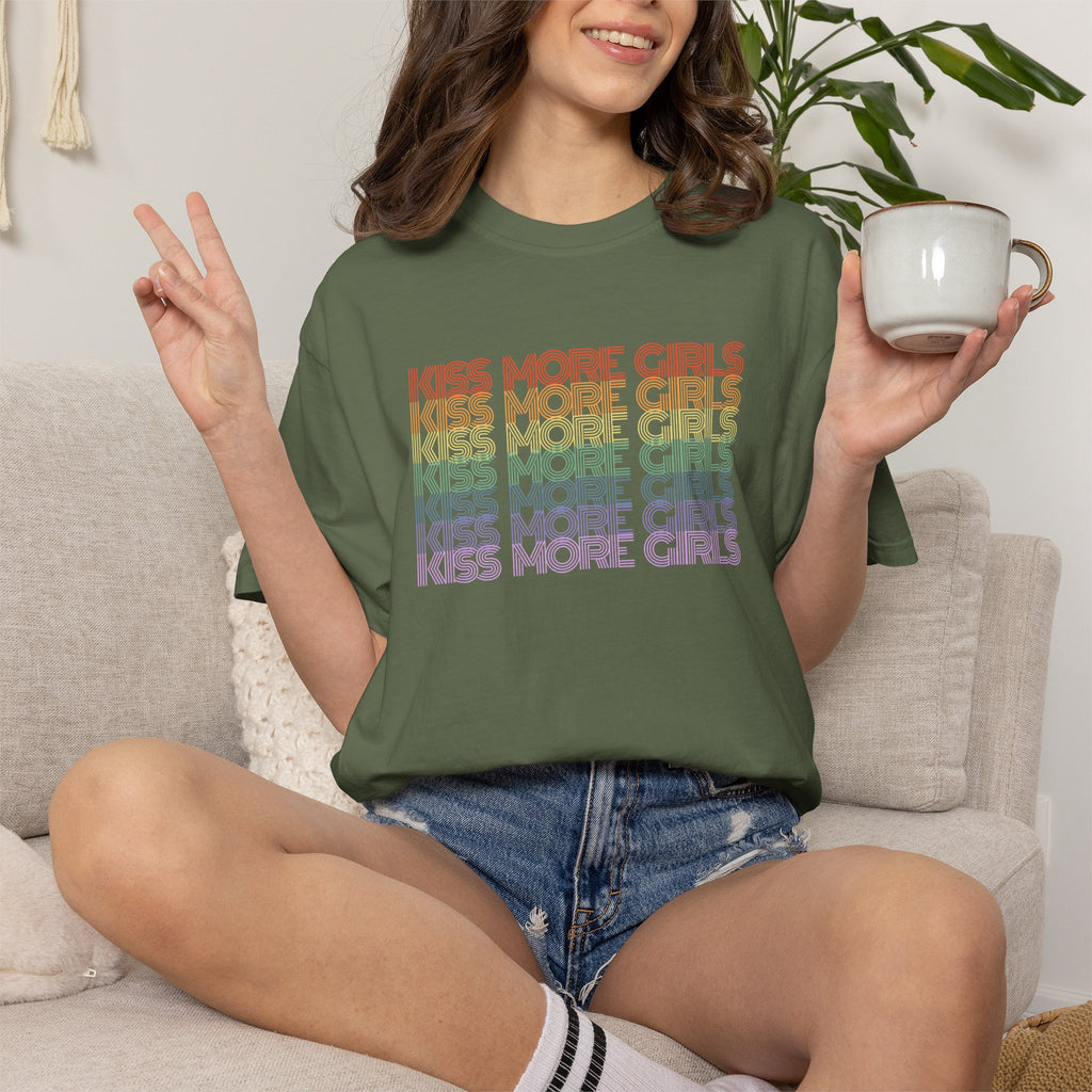 Kiss More Girls Rainbow Graphic T-Shirt